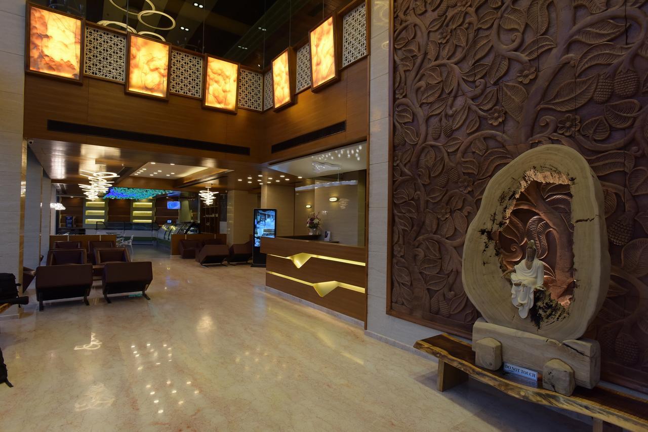 Hotel H - Sandhill Hotels Private Limited Ānand Exterior foto